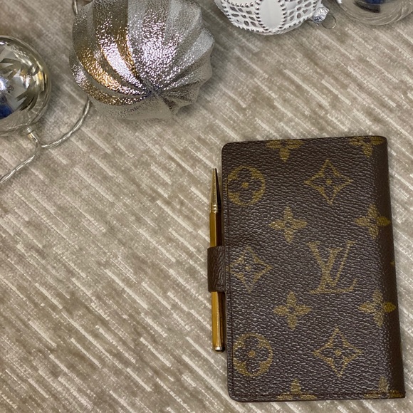 LOUIS VUITTON MONOGRAM ORGANIZER WITH PENCIL - Picture 2 of 9